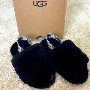 Ugg Fluff Yeah Slides. Toddler 11